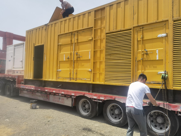 郧西除了负载情况和发动机维护,还有哪些因素会影响 200kw 柴油发电机的油耗?