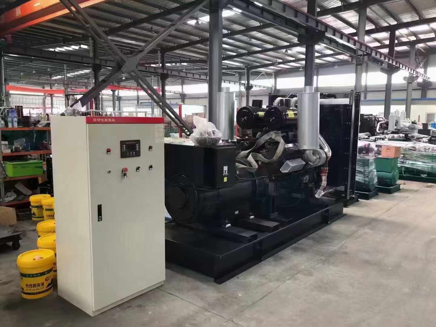 郧西柴油发电机运行时的噪音和振动水平如何？